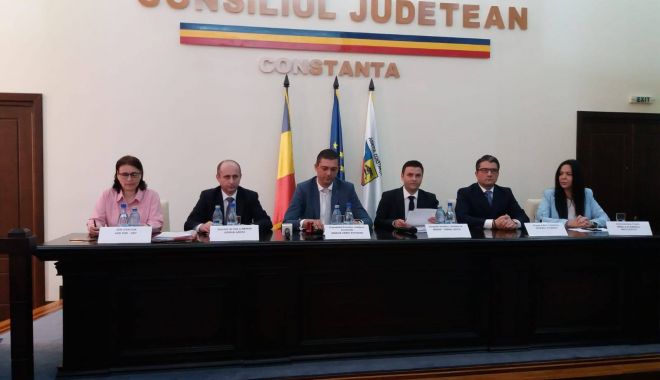 Ministrul Dezvoltării, la Constanța! Vom avea infrastructură modernizată, o nouă școală, cămine studențești și bazin de înot - 55604942407381276740778305836647-1553595483.jpg