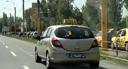 Criza economică asmute școlile de șoferi împotriva instructorilor auto independenți - 559fdd4cb3c9fdc4a3fdb0940fe3bb64.jpg
