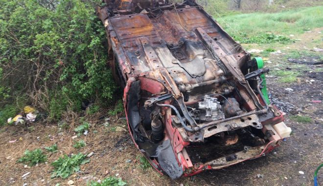 Mașinile abandonate prin Constanța, ridicate de polițiștii locali - 56691554832708717097804516594044-1555057959.jpg