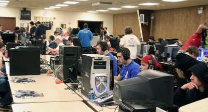 Un șomer, un agricultor și un licean au câștigat olimpiada hackerilor - 566cf8f56fd4d12cc7a11cbb152b1dfa.jpg