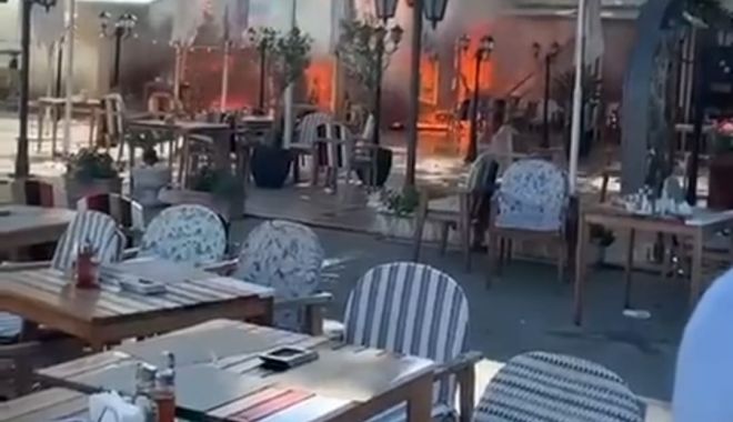 TERASE în FLĂCĂRI în stațiunea Mamaia - 56fcc3ef9676407287e78d769b904787-1630677595.jpg