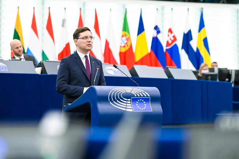 Victor Negrescu: Retragerea trupelor SUA din România „semnal de alarmă” pentru securitatea naţională - 57126315913656065682581678097904-1761728243.jpg