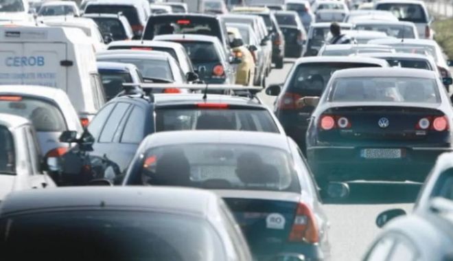 Valori ridicate de trafic, astăzi, pe întreg litoralul! Ce sfaturi au polițiștii pentru șoferi