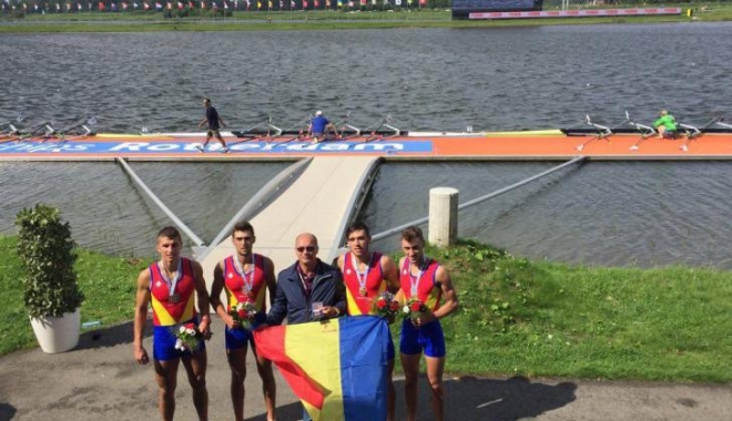 Record mondial stabilit de echipajul de patru rame masculin al României - 57c2d3fe682ccf48ec0713e2-1472390625.jpg