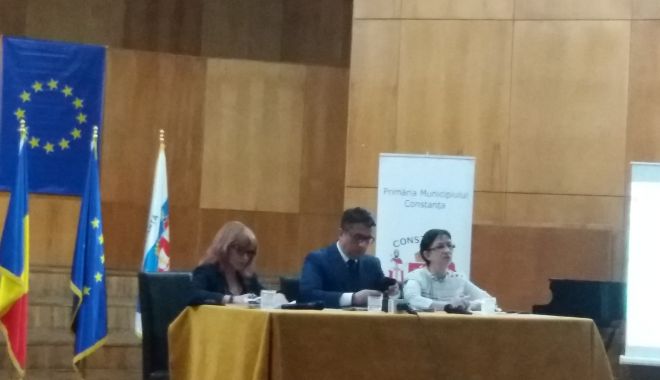 A început ședința de Consiliu Local. Sunt 55 de proiecte pe ordinea de zi - 58419987429639444252214513421751-1556181145.jpg