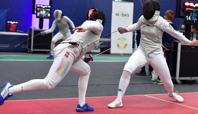Scrimă / En-garde, la Cupa Mondială! Naţionala feminină de floretă a României a plecat spre Saint-Maur - 58857977223640734640709744514478-1639058771.jpg