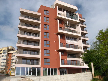 Mai multe locuințe date în folosință în trimestrul II, în sud - estul țării - 58a55b7351-1346658599.jpg