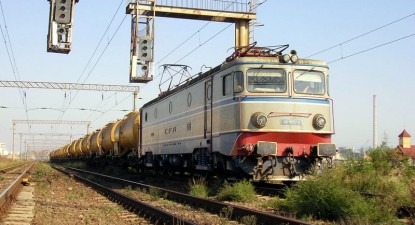 Mărțișorul disponibilizărilor vine cu trenul de marfă - 599a318840a9f0acba0e40c9f56bfc92.jpg