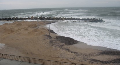 Plajele litoralului arată ca după bombardamente - 59dc640dcca392729d79db804216f706.jpg