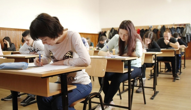Promisiune electorală uluitoare: Eliminarea Bacalaureatului - 5bab8a9570d7a864df12d6f0487a2e27-1478615025.jpg
