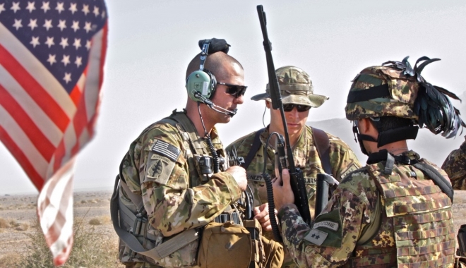 Atentat în Afganistan asupra unui convoi NATO. MAI MULȚI MORȚI! - 5bersaglieridel6c2b0reggimentoea-1493793003.jpg