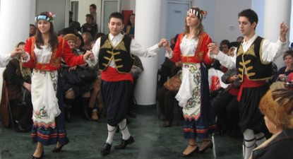 Tătarii, gazde pentru toate etniile la Ziua Minorităților Naționale - 5c1901e1103f12d4a02bce6403206373.jpg