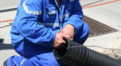 Incendiu la cablurile de pe un stâlp RATC de pe b-dul I.C. Brătianu - 5c534e38bfe3a40ae51f7b425a4b95db.jpg
