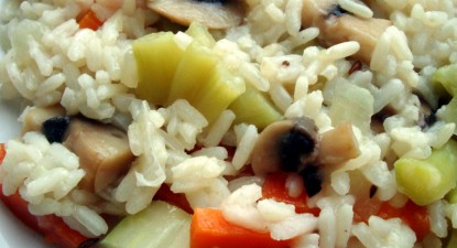 Salată de orez cu carne - 5dd3cbb8b144cb4ffc62269606ca6046.jpg
