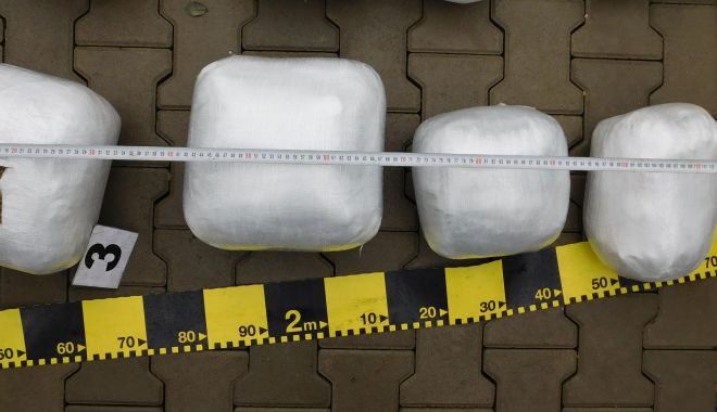 Cărăuș cu peste 18 kilograme de cannabis, trimise din Spania, reținut de DIICOT - 5febrdiicotsursadiicot-1580897253.jpg