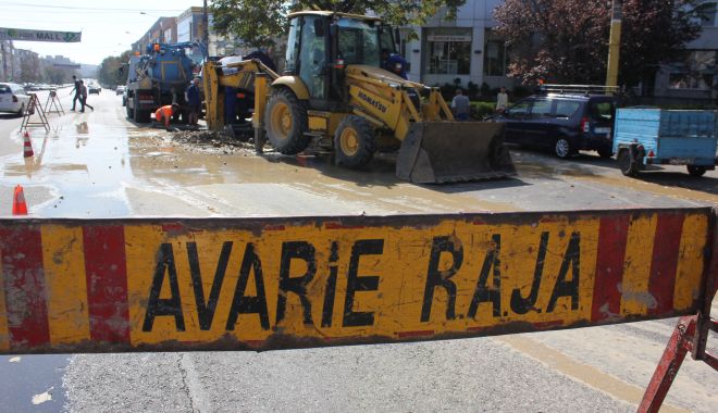 Trafic îngreunat pe strada Ștefăniță Vodă din Constanța - 5iunieraja-1591338950.jpg