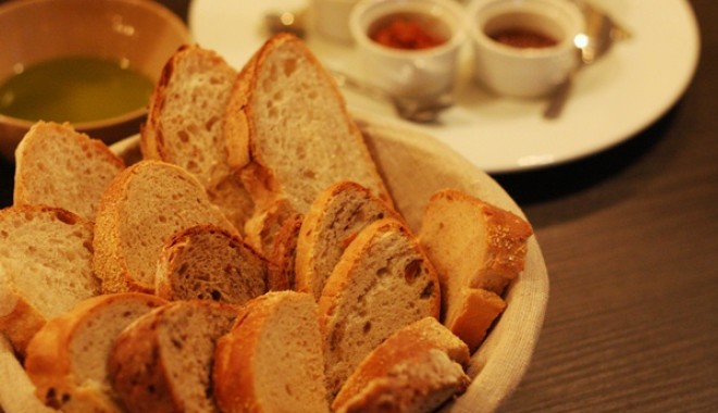 Pâinea din restaurante are 24% TVA - 5paine1-1380105444.jpg