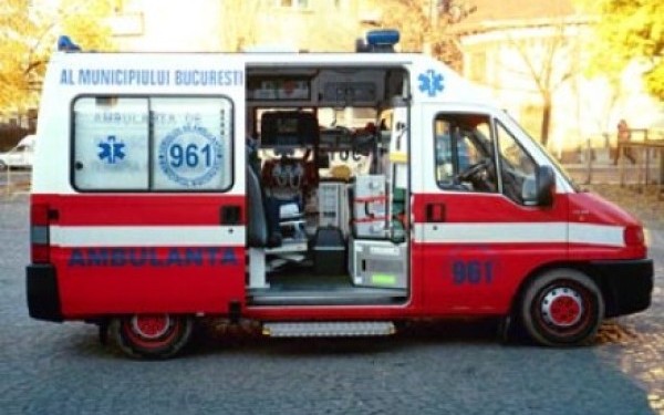 Ambulanțele, la control - 60177931-1349850717.jpg