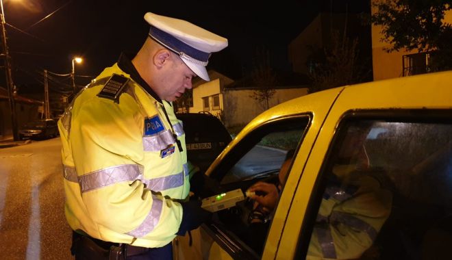 ACȚIUNE DE AMPLOARE A POLIȚIȘTILOR CONSTĂNȚENI - 60226066107186414966957573523341-1557655452.jpg