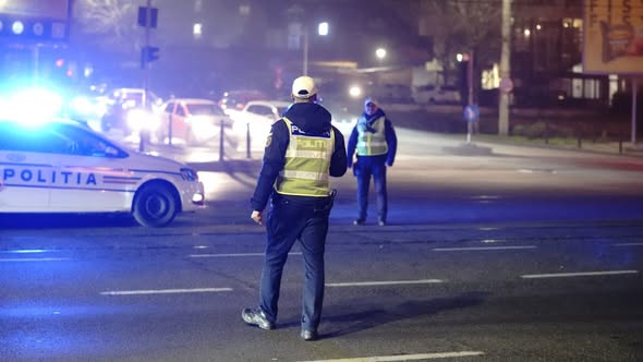 Controale extinse în trafic. Sute de testări efectuate de polițiștii rutieri din județul Constanța - 60451833012875869867303371936911-1766656937.webp