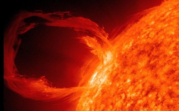 Experții avertizează: O furtună solară de proporții ar putea avea loc în 2013! - 60608440-1358268569.jpg