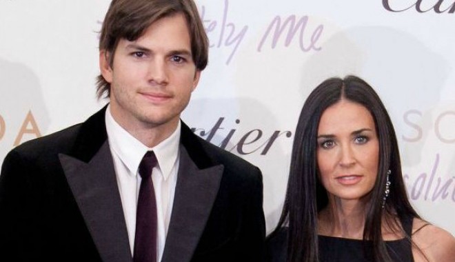 Ashton Kutcher divorțează, oficial, de frumoasa Demi Moore! - 60684528-1356518686.jpg