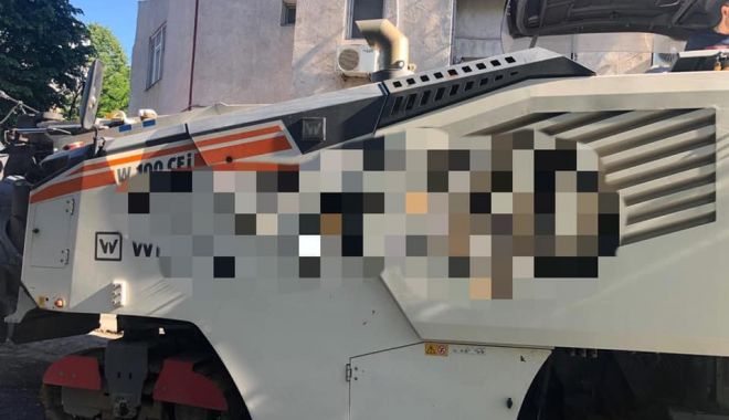 Utilaj folosit pentru asfaltarea străzilor din Constanța, VANDALIZAT! - 60766649273696263966625287069359-1558604567.jpg