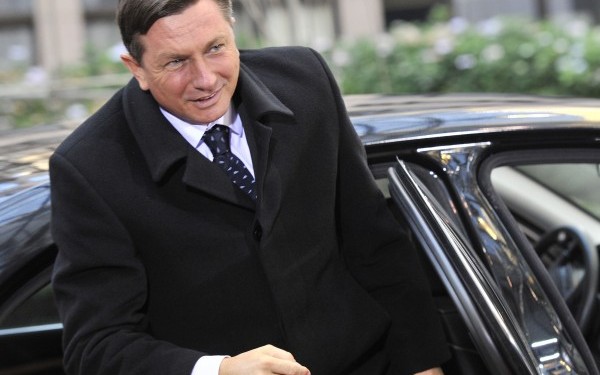 Borut Pahor câștigă primul tur  al alegerilor prezidențiale din Slovenia - 61215808-1352754074.jpg