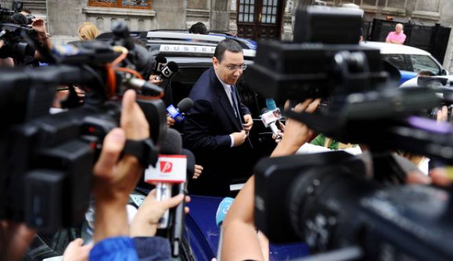 Victor Ponta, audiat la DNA - 61677526-1436776002.jpg