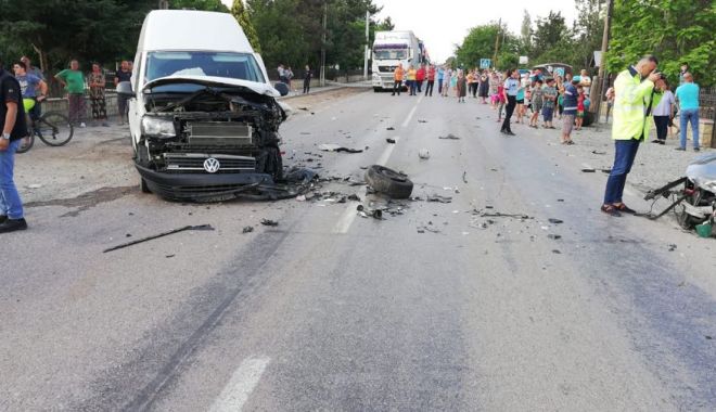 Copilul rănit în accidentul provocat de mama sa, în stare gravă la Spitalul Județean Constanța - 61763465241044436584383174923482-1559630279.jpg