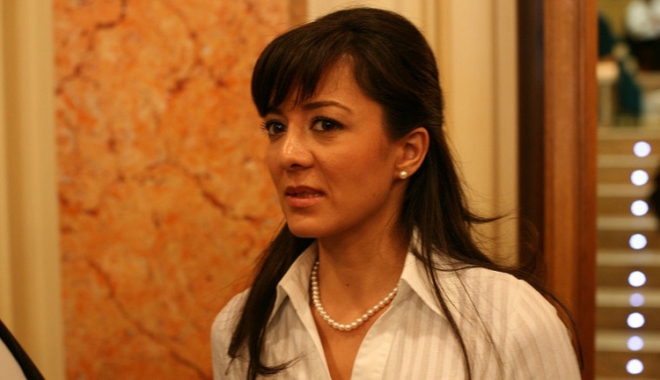 Oana Niculescu Mizil, condamnată definitiv - 61778649-1477300276.jpg