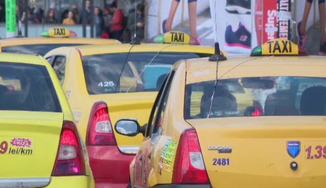 Taximetrist încătușat după ce a refuzat să se legitimeze, la Constanța - 61875460-1505984701.jpg