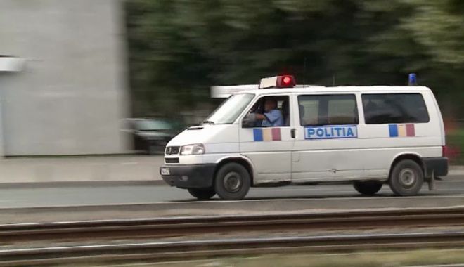 Român urmărit internaţional, adus în ţară pentru ispăşirea pedepsei