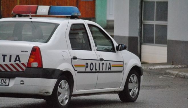Alertă cu bombă la primăria Pitești.Un bărbat a cerut 5.000 de euro - 61927230-1609008095.jpg
