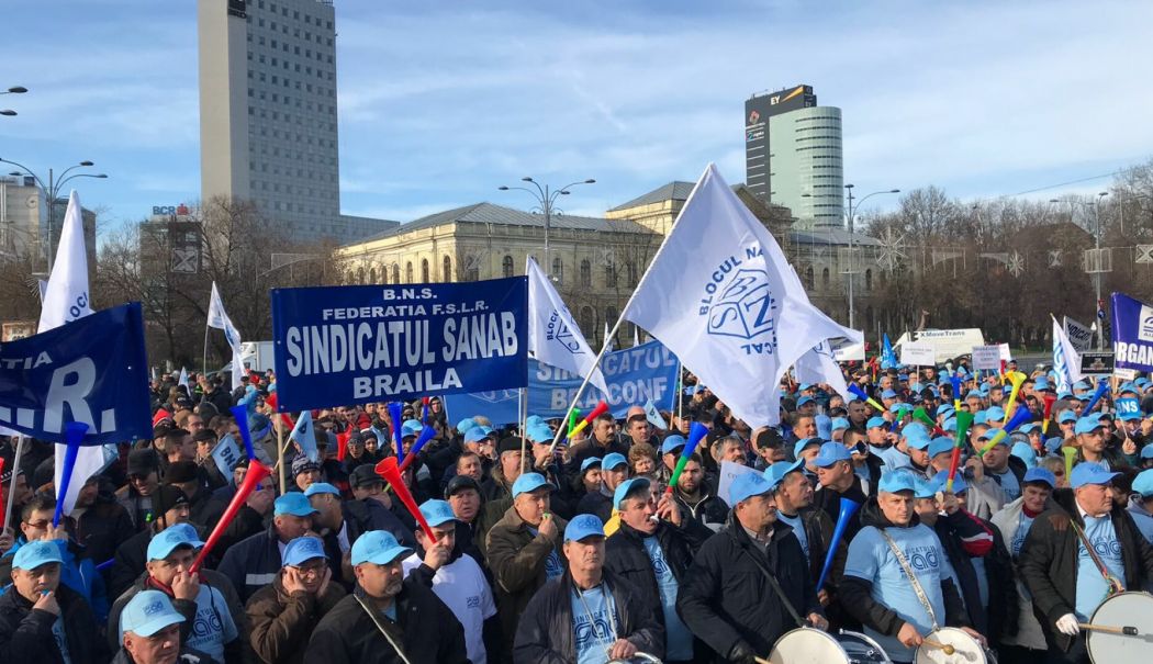 Sindicaliștii protestează din nou împotriva măsurilor de austeritate - 61927799-1762929462.jpg