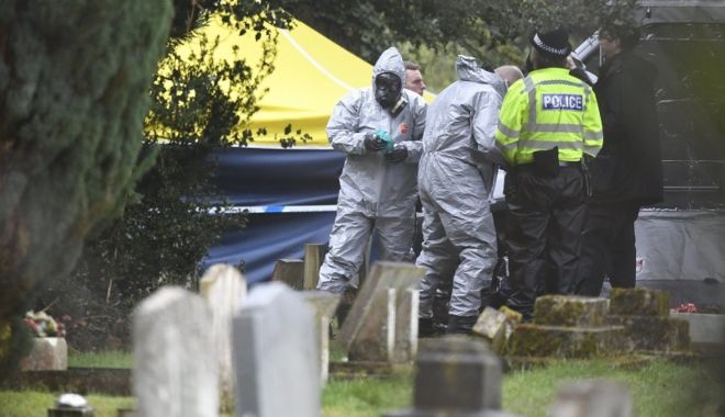 Creatorul neurotoxinei folosite asupra lui Skripal, lovit grav de o mașină - 61945993-1524727648.jpg