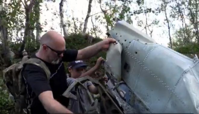 Epava unui avion doborât în Al Doilea Război Mondial, descoperită chiar de nepotul pilotului - 62016167-1548077432.jpg
