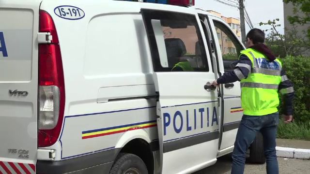 Crimă de Ziua Mamei. Un tânăr a fost imobilizat de vecini și au sunat la 112 - 62046193-1772991054.webp