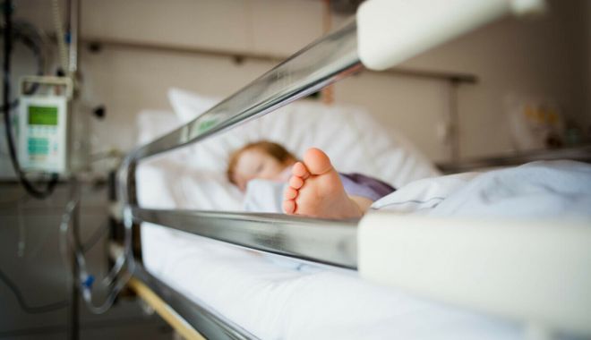 Alte opt cazuri suspecte de hepatită de origine necunoscută la copii, anchetate
