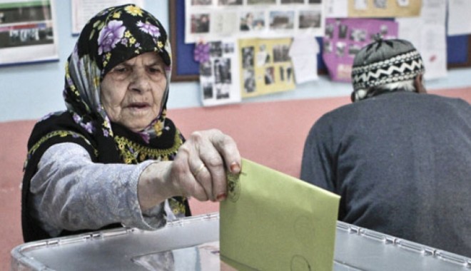 ALEGERI prezidențiale în Turcia. Premierul Erdogan, favorit - 6230799864542200-1407656520.jpg