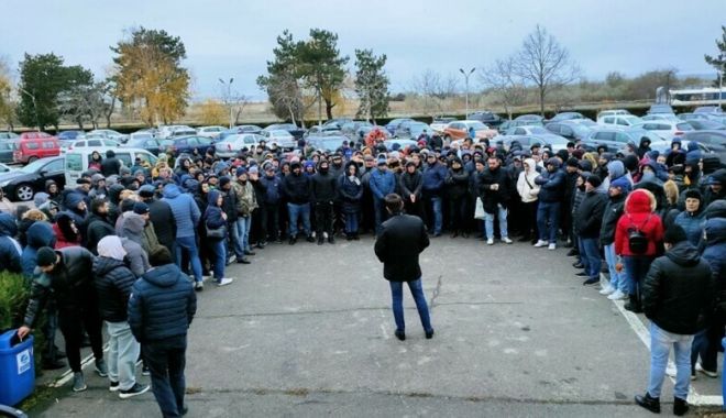 Protest la rafinăria Petromidia de la Năvodari. De ce au ieşit oamenii în stradă - 62308173-1670318146.jpg
