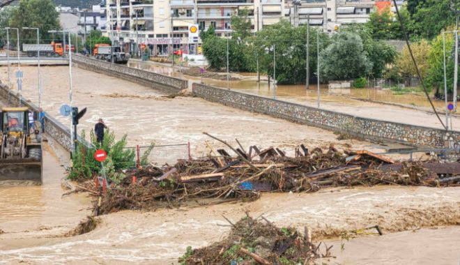 Atenţionare de călătorie: Grecia - restricţii de circulaţie, în urma ciclonului 'Daniel'