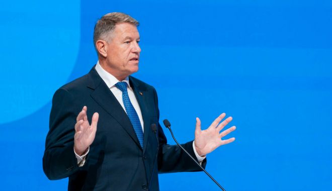 Preşedintele Klaus Iohannis susţine o declaraţie de presă pe tema NATO, azi