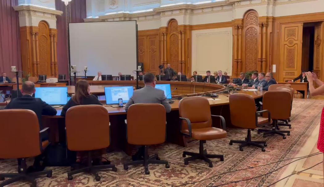 Judecătorii CCR acuză presiune politică asupra Curții Constituționale - 62554729-1758531673.jpg