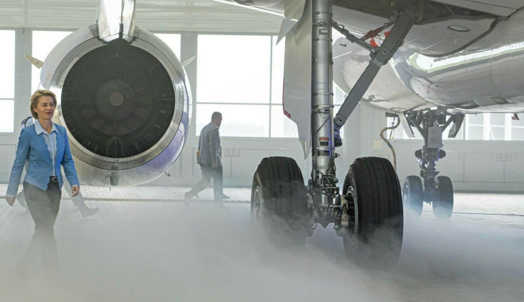 Avionul care a o transporta pe Ursula von der Leyen a aterizat la Plovdiv, din cauza unei posibile interferențe rusești - 62571449-1756720655.jpg