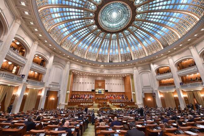 Scandal în coaliție pe reducerea numărului de parlamentari. Ce economie s-ar face la bugetul de stat - 62846653634071parlament-1760009826.jpg