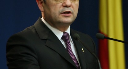 Remanierea ministrului de Interne Dan Nica aruncă în aer parteneriatul de guvernare dintre PD-L și PSD - 62bd738b34b531c688288d719e54d5f8.jpg