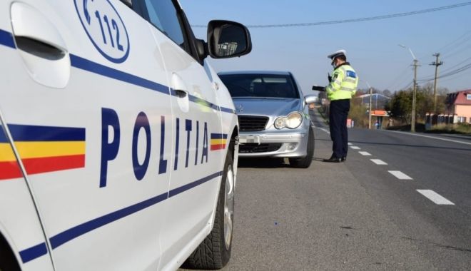 Poliţiştii au depistat aproape 50 de şoferi băuţi la volan și alţi 16 sub influența drogurilor