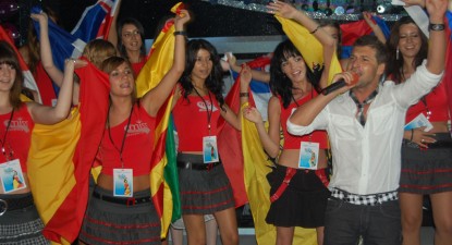 Imnul Festivalului Callatis, interpretat de Răzvan Ștefaniu - 6429389c5e8a4c9555be876f8484331a.jpg