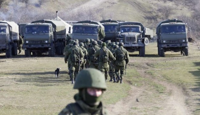 Un convoi format din 280 de camioane rusești se îndreaptă spre Ucraina - 646x404-1407831963.jpg